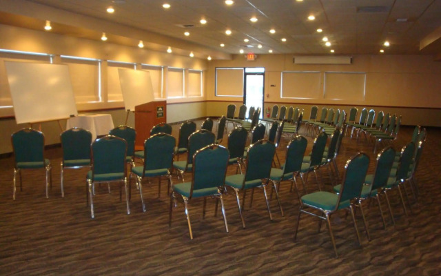 Broadway Inn Conference Center