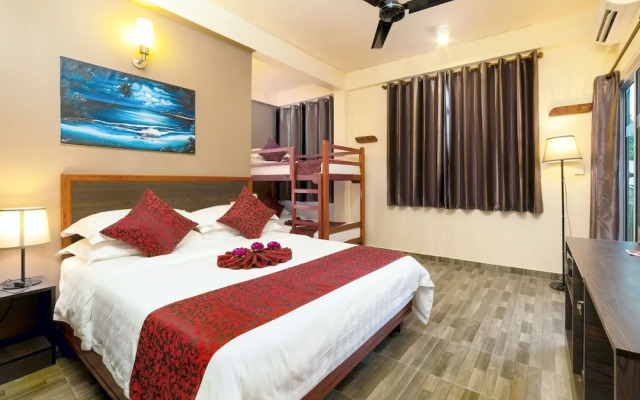 Paguro Beach Inn