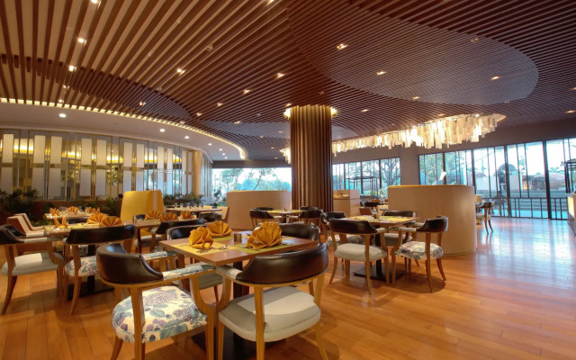 Grand Soll Marina Hotel