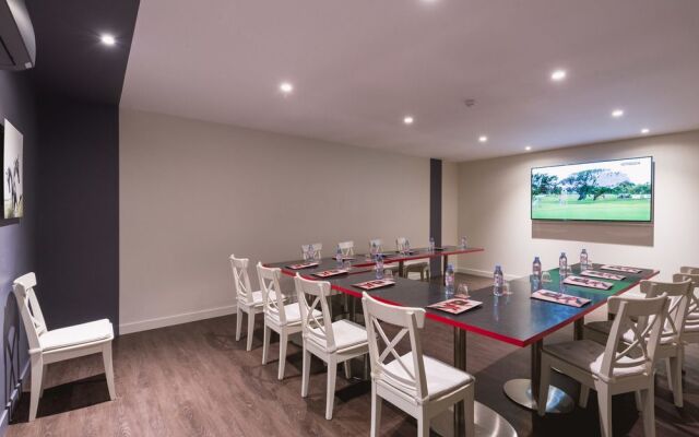 Qualys-Hotel Le Londres - Hotel & Appartements