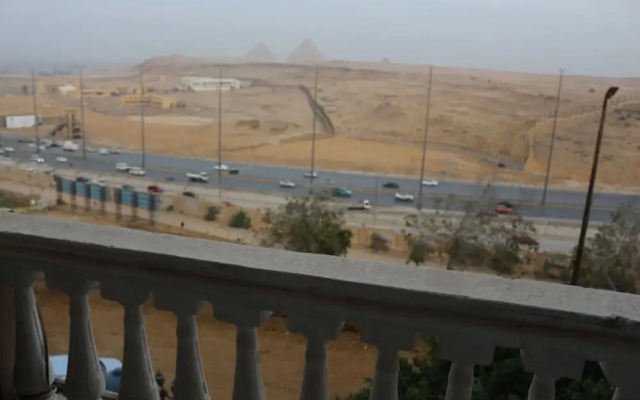 Pyramita Hotel