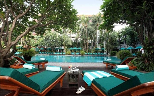 Anantara Riverside Bangkok Resort