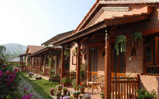 Vardan Resort n' Apartment