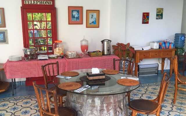 Casablanca Ubud Boutique Hotel