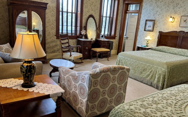 Cripple Creek Hospitality House & Travel Park