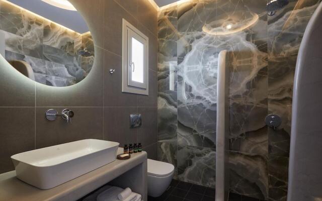 Mountain and Sea Suites