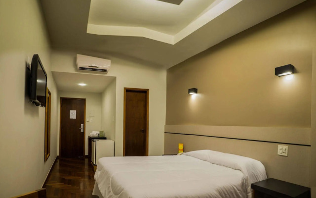 Serrano Residencial Hotel