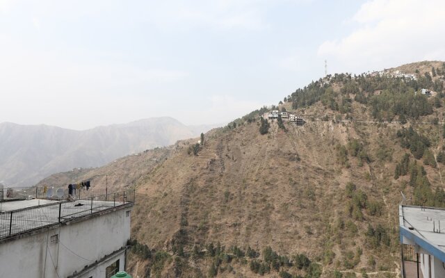 OYO 13171 Home Valley View Near Kempty Falls