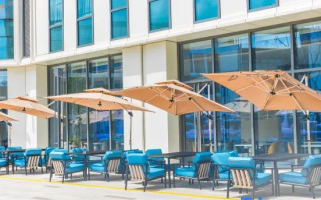 Shanghai Jinqiao Haichang Penguin Resort Hotel