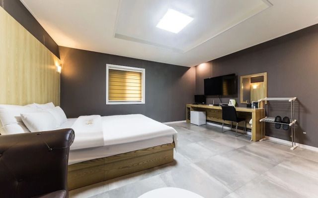 Suwon Hotel Flex