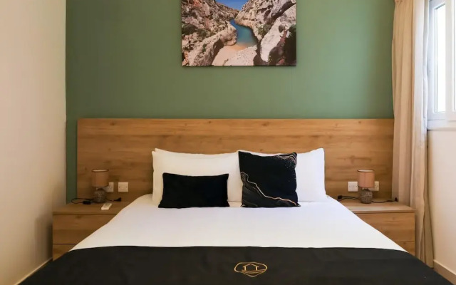 Magnifica Gozitan Villa Pool And Jacuzzi
