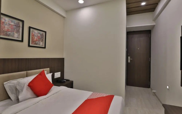 Hotel Privya by OYO Rooms