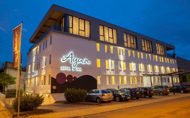hotelImage