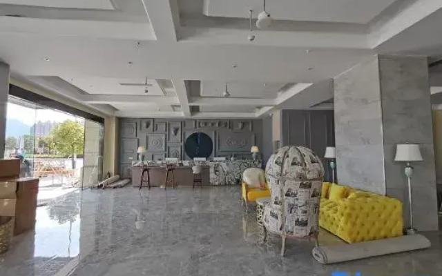 VIP House Hotel (Pinghe store)