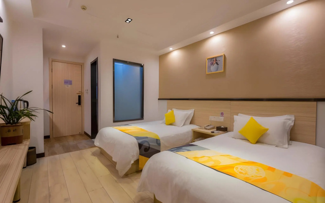 Shell Hotel Shanghai Oriental Pearl Tower Century Avenue Metro Station – Guest Rooms – Shanghai