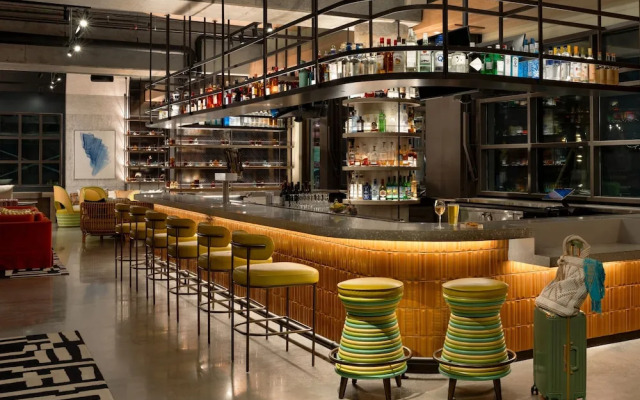 Moxy St. Petersburg Downtown