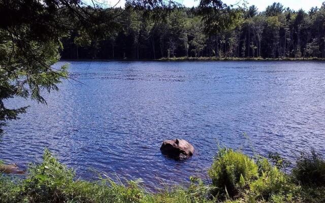 Tentrr - Riverfront Ritz