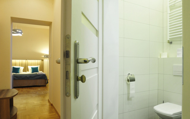 Kosmopolita Rooms