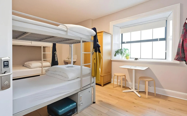 Gardiner House Hostel