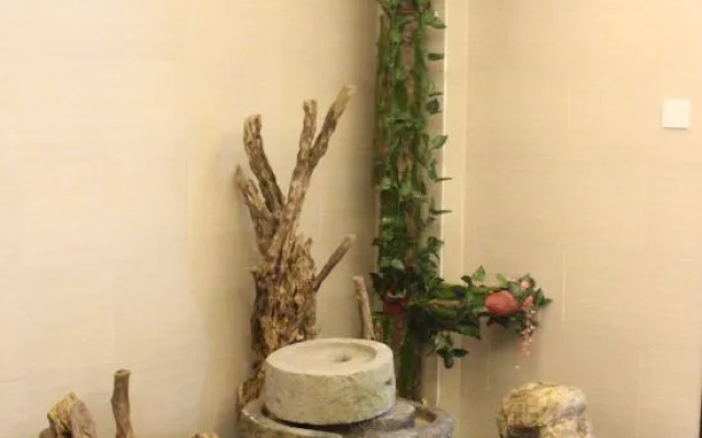 Shangdao Hotel (Quanzhou Luojiang District Strait Sports Center)