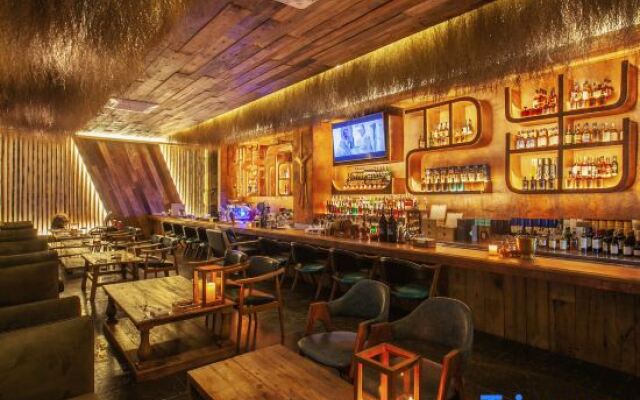 Serene Brit Boutique Hotel Fuxian Lake