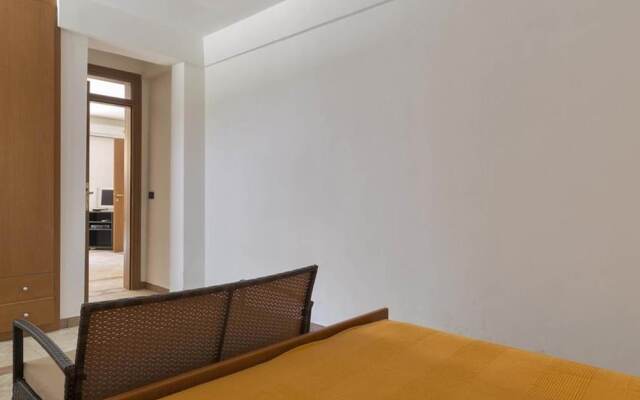 1070 Girasole Trilo 2 by Barbarhouse