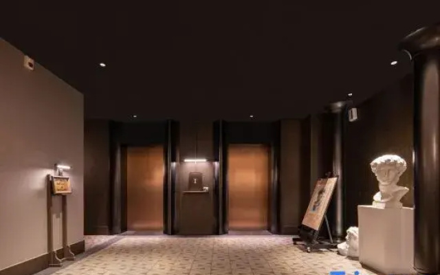 Madison Hotel Wuhan Jianghan Road Pedestrian st