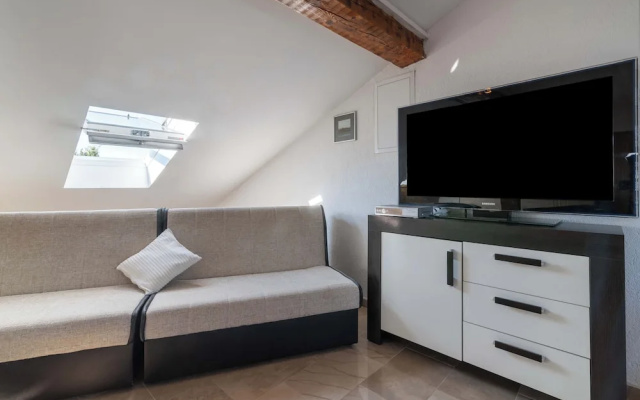 Beachfront Studio-apartment Spazzio
