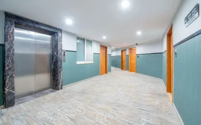 Manfei Hotel (Wanda Plaza Jinshazhou)