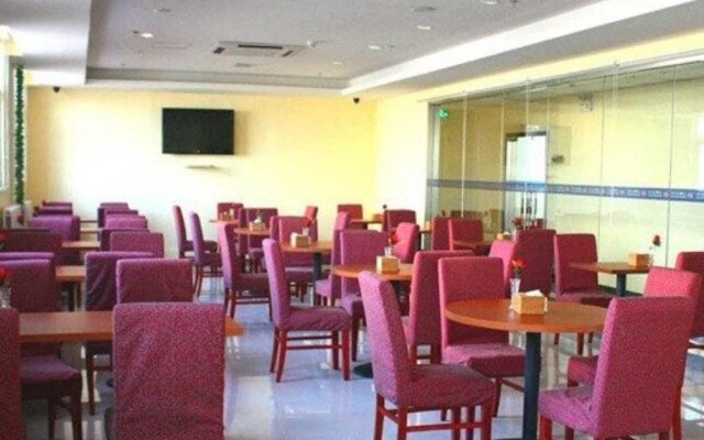 HanTing Hotel (Qinhuangdao Development Zone Yanshan University)