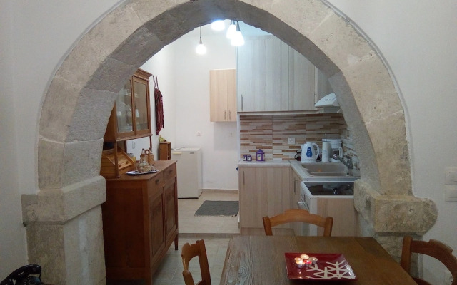 Grandma's House Vederoi