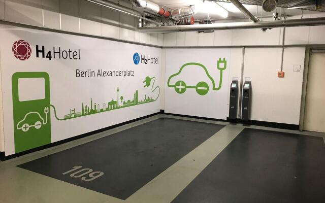 H4 Hotel Berlin Alexanderplatz