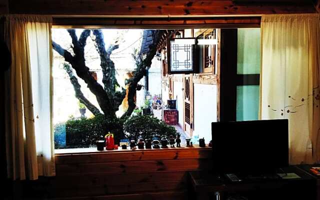 Nokwon Hanok Guesthouse
