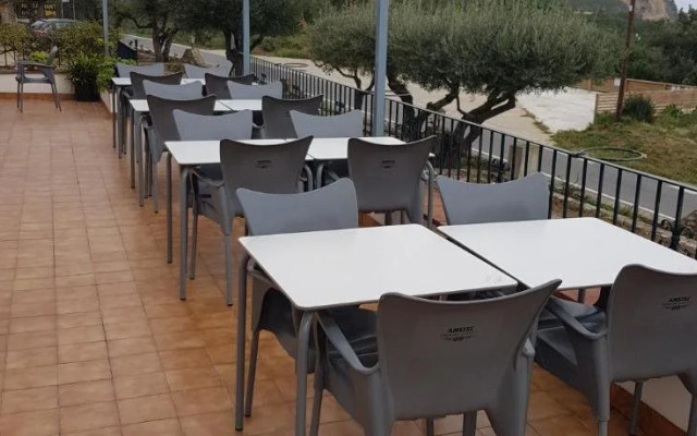 Hostal Restaurant Ondina