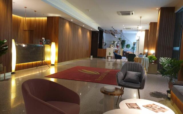 Western Grand Hotel Ratchaburi (SHA Extra Plus)
