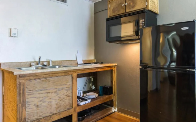 Studio 6 Tulsa Fairgrounds