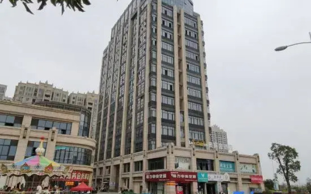 VIP House Hotel (Pinghe store)