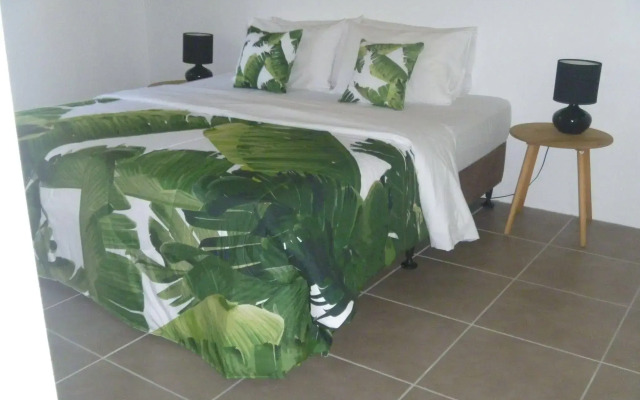 Chez Noosa Holiday Apartments