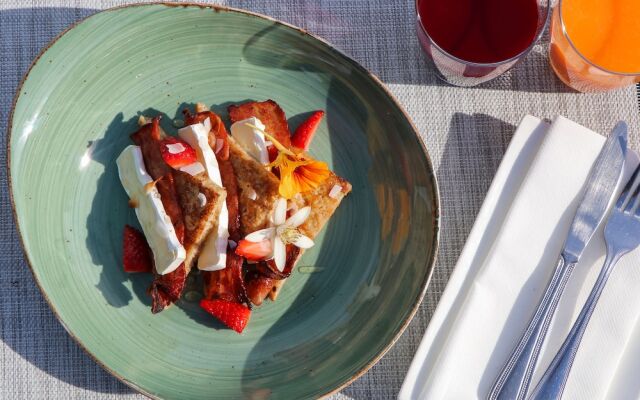 Adventure Pad At Camp Bay Retreat