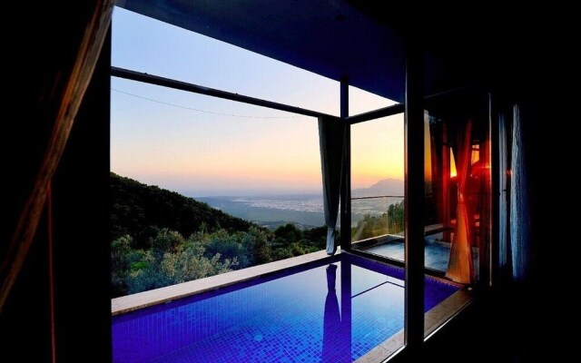 KA002 by Villaofsummer