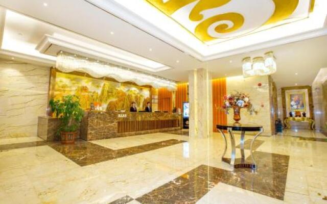 Zhongshan Huancheng Louis Hotel