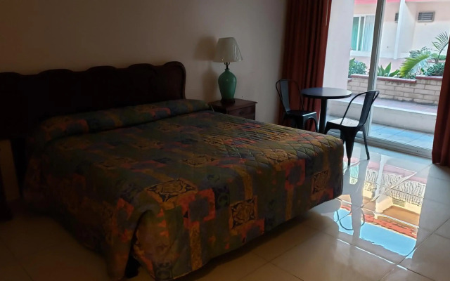 Royal Century Hotel