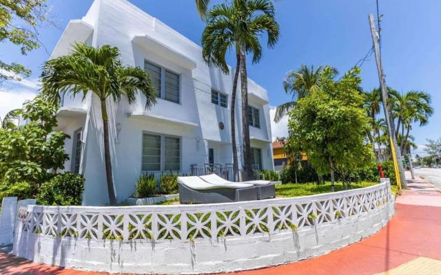 Seaside All Suites Hotel