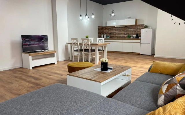 Apartament Rynek 13 z parkingiem - Centrum Bochni
