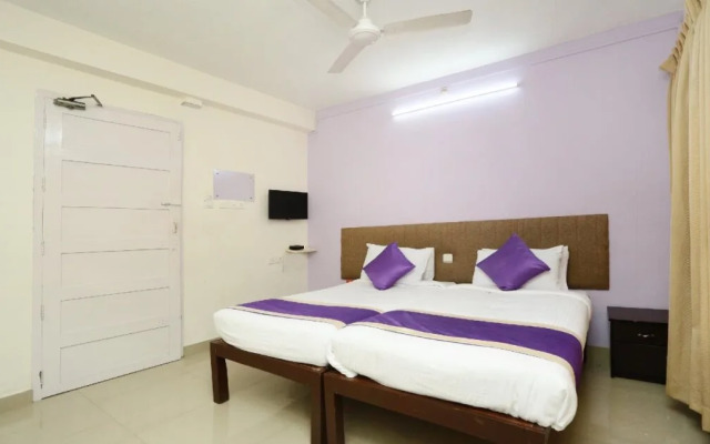 Hotel Vbee Plaza By OYO Rooms