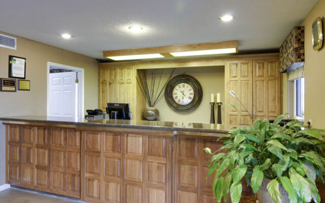 Quality Inn Russellville Area