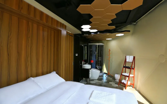 Planet Zero Retreat