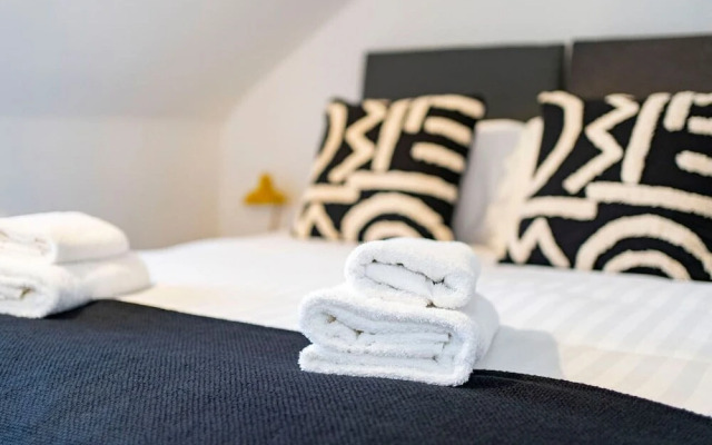 The Crossroads Your Perfect Paisley Pad