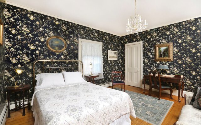 The old Court bed and Breakfast