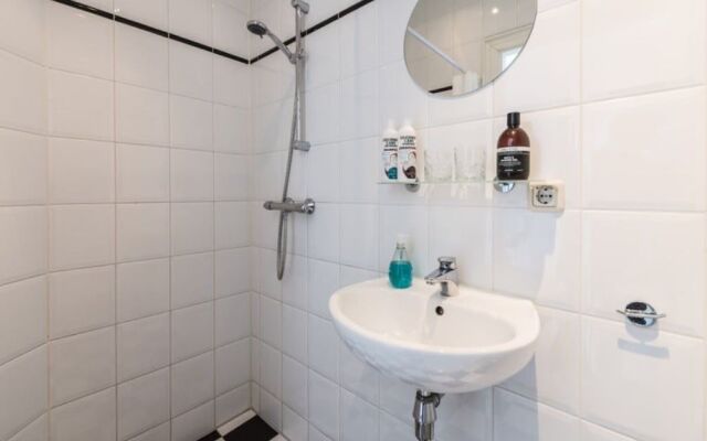 Boutique Canal House Suites